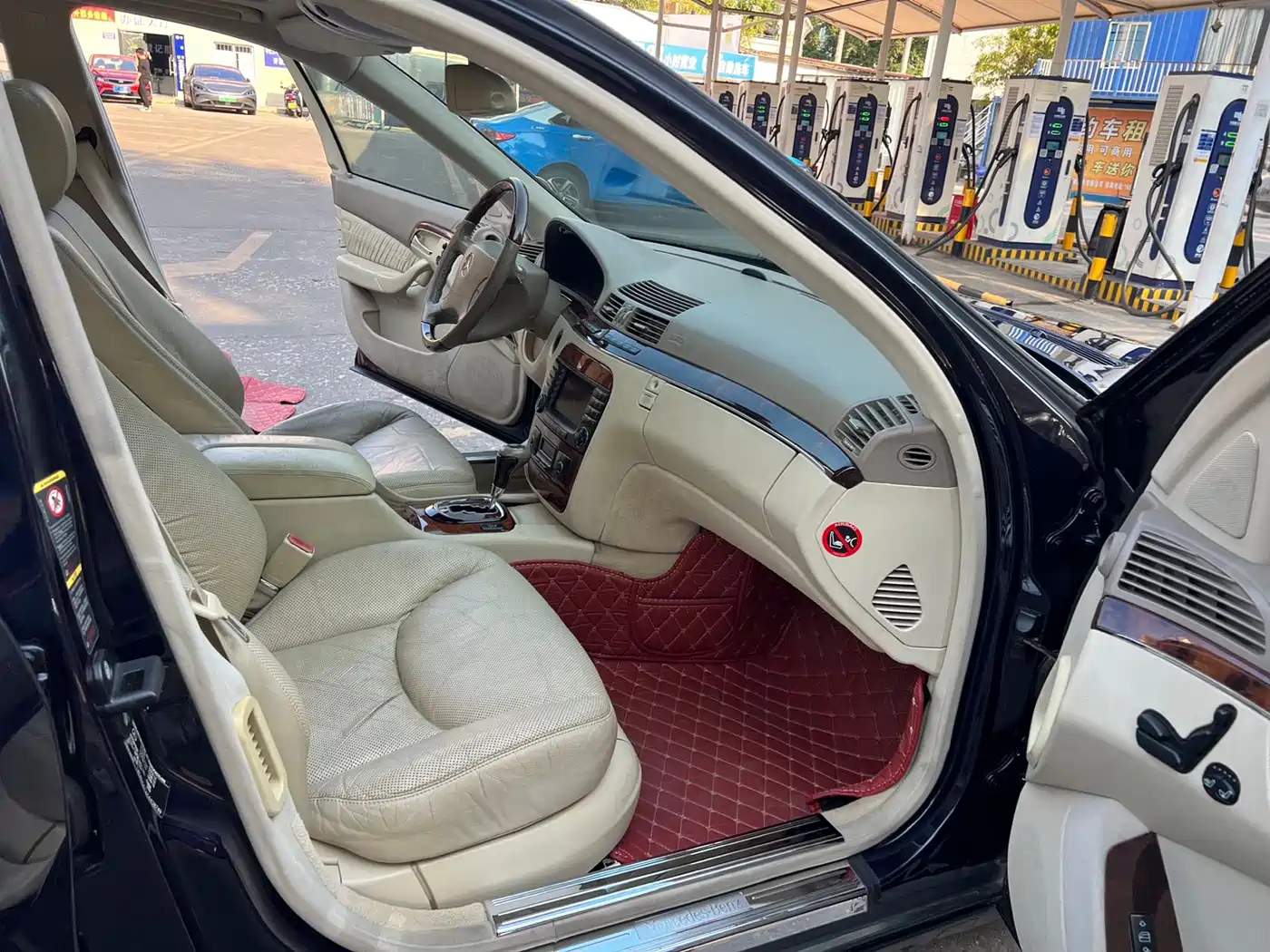 Mercedes-Benz S-Class фото 11