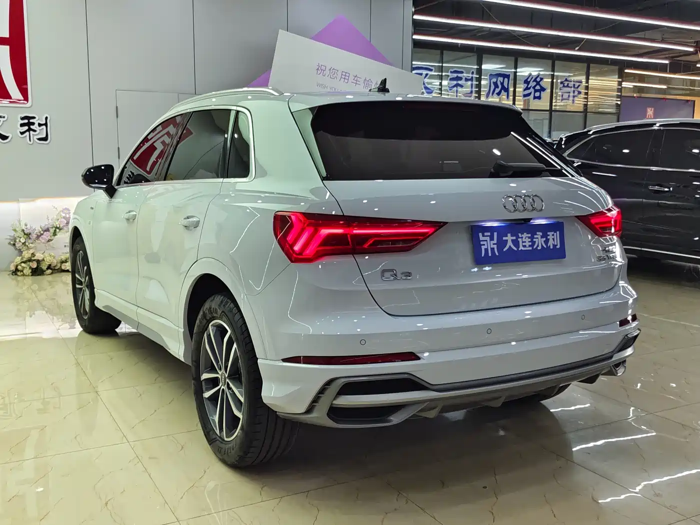 Audi Q3 2023 35 TFSI Progressive Dynamic (1.4T) фото 6