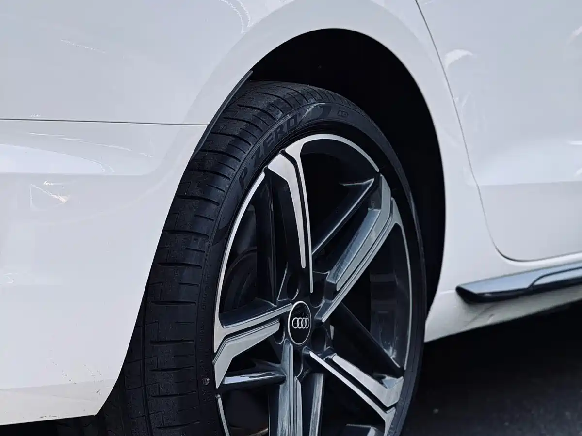 Audi A4L 2024 40 TFSI Luxury Dynamic фото 11