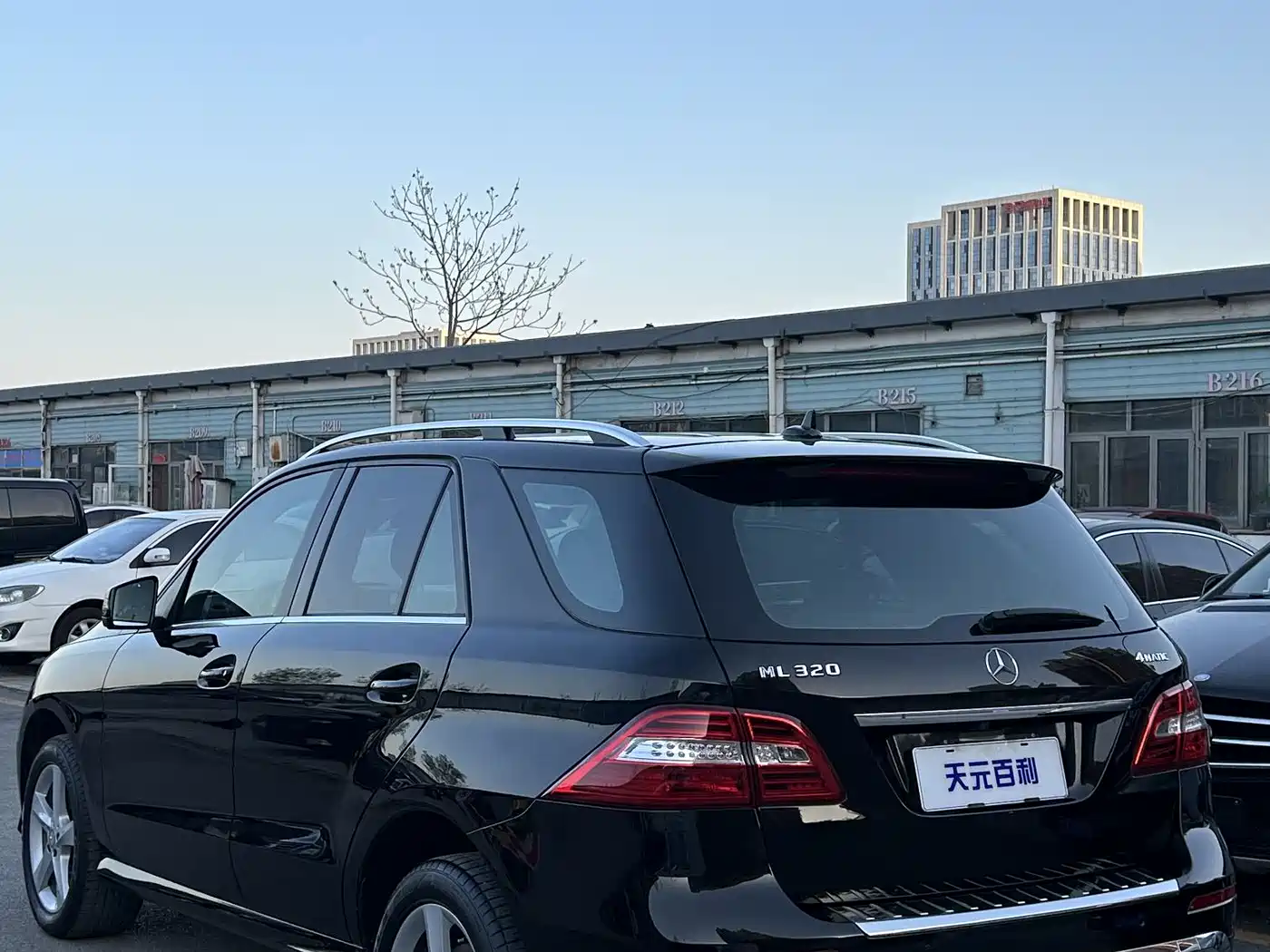 Mercedes-Benz M-Class 2015 ML 320 4MATIC фото 4