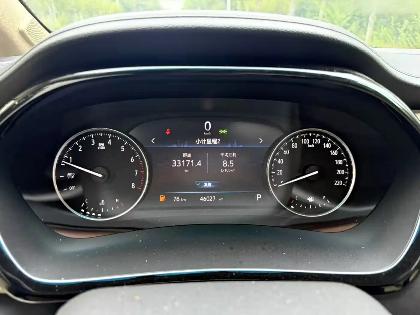Фото 9 - Buick GL8