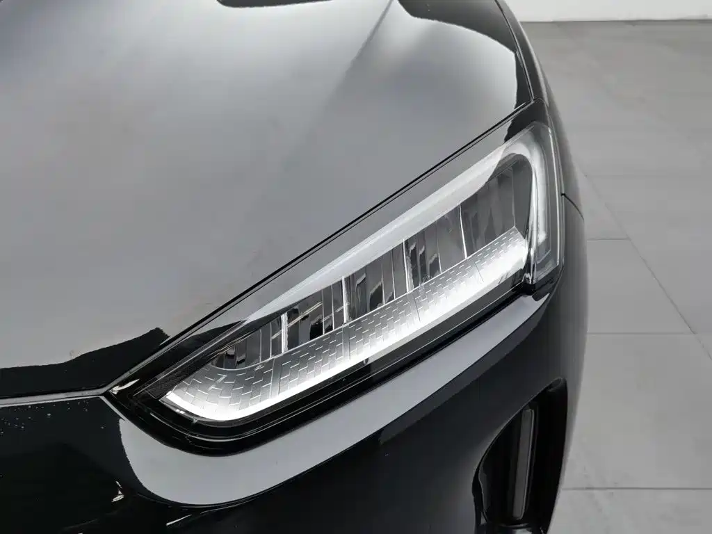 AITO Wenjie AITO M5 2022 2022 Extended Range AWD Performance Edition