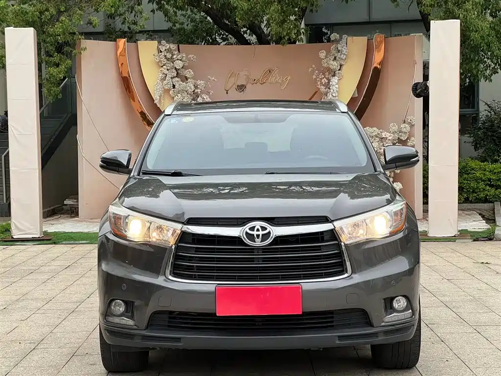 Toyota Highlander 2017 2.0T 4WD Premium 7-Seater фото 3
