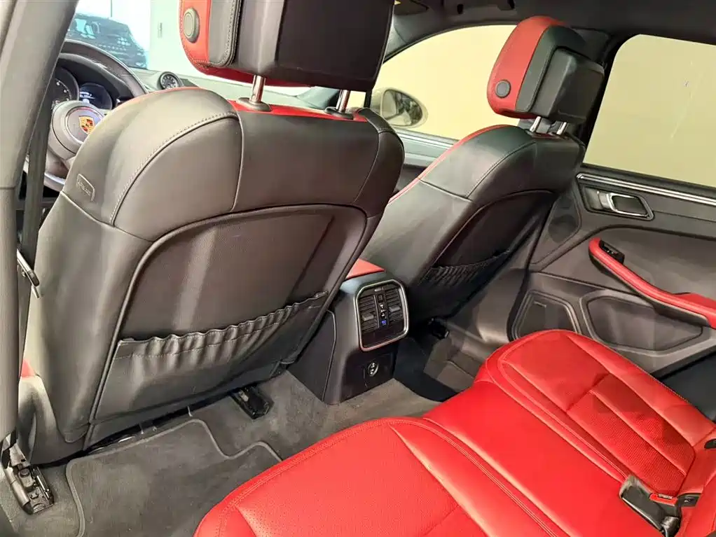 Porsche Macan 2024 Macan 2.0T фото 14