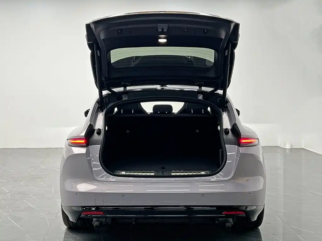 NIO ET5T 2026 2025 100kWh Touring