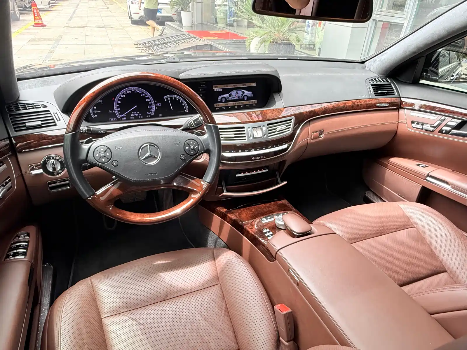 Фото 9 - Brabus S-Class