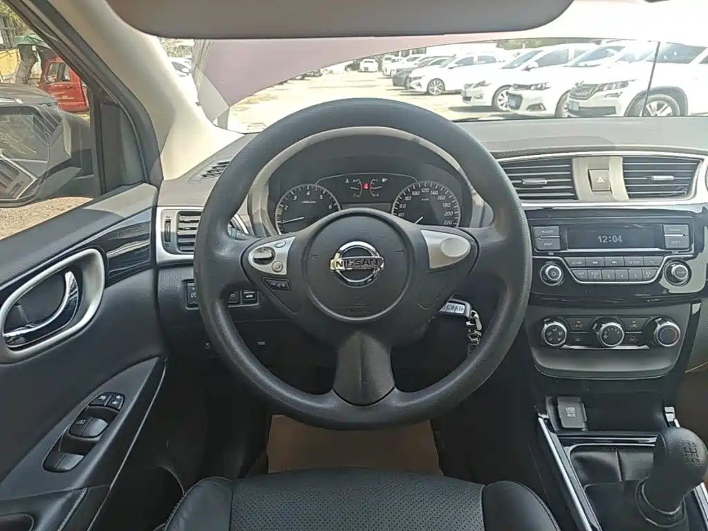 Фото 11 - Nissan Sylphy