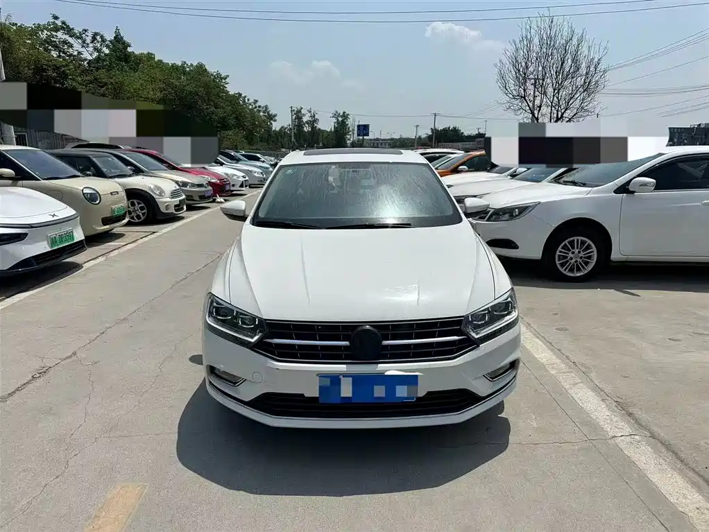 Volkswagen Bora 2016 Model 1.6L Automatic Comfort фото 2