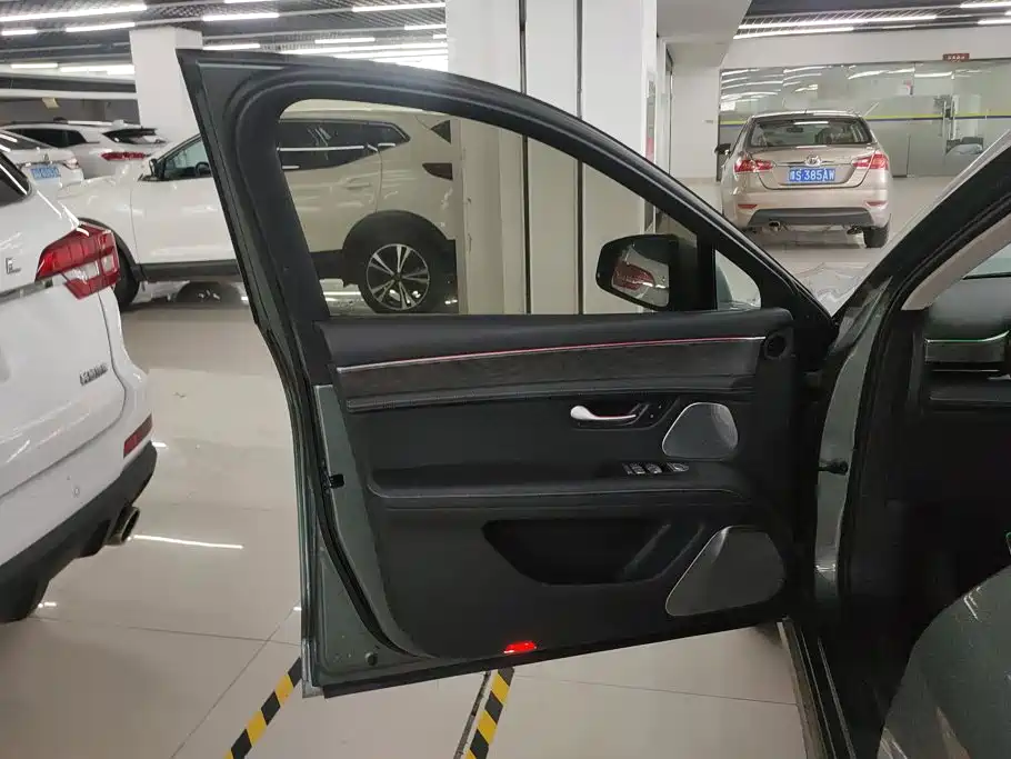 AITO Wenjie AITO M5 2022 2022 Extended Range AWD Performance Edition