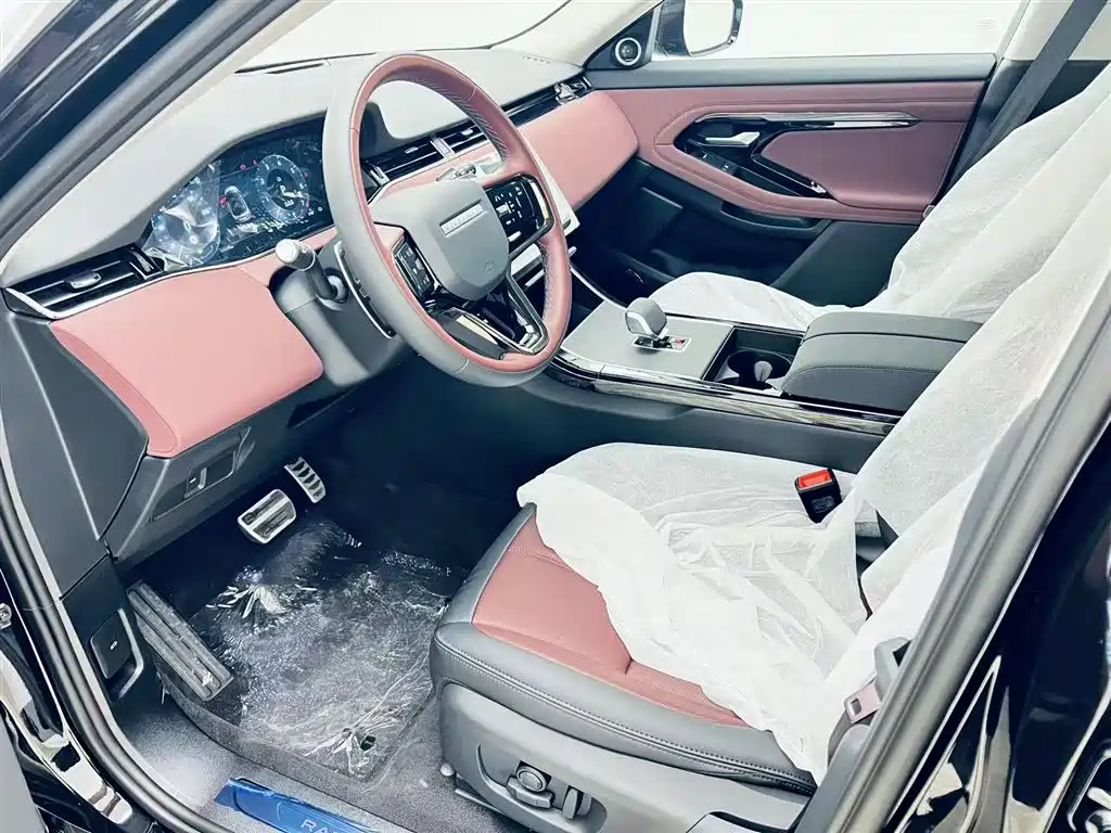 Land Rover Range Rover Evoque 2026 Range Rover Evoque L SE фото 14