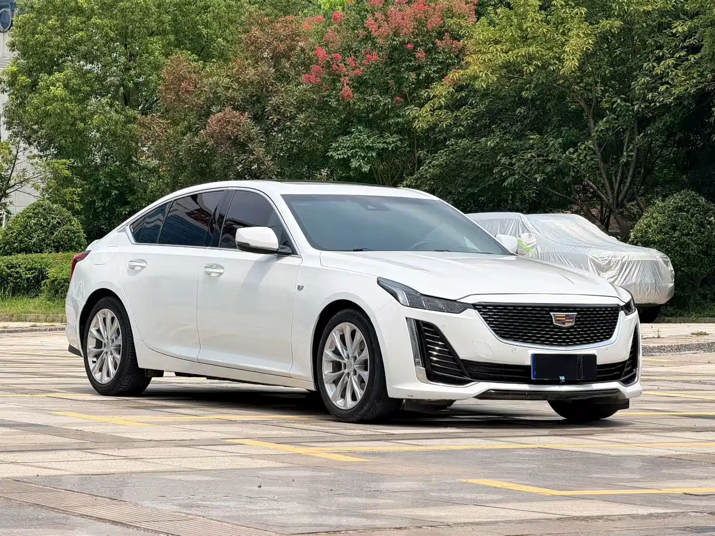 Фото 3 - Cadillac CT5