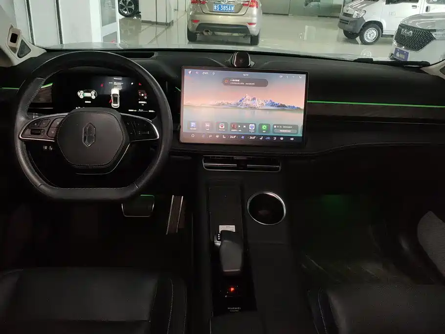 AITO Wenjie AITO M5 2022 2022 Extended Range AWD Performance Edition