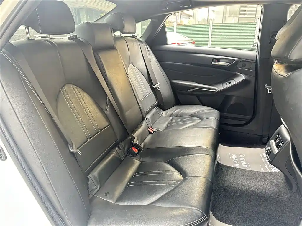 Toyota Avalon 2019 2.0L Progressive Edition (China VI) фото 14