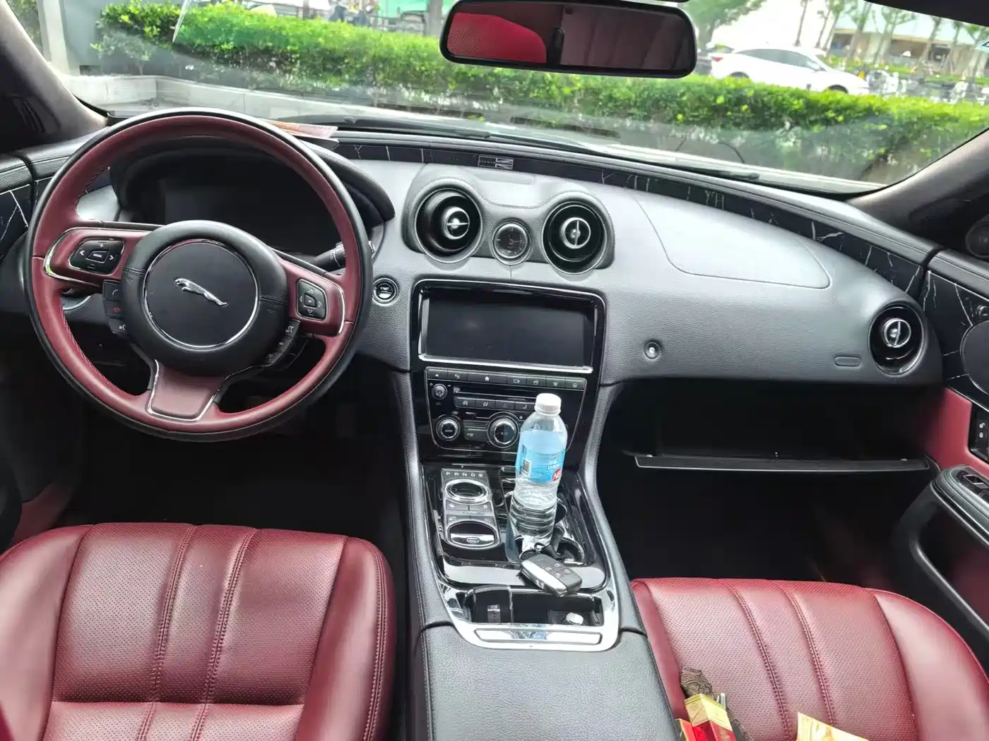 Jaguar XJ 2017 2016 XJL 3.0 SC 2WD Elegance Business Edition