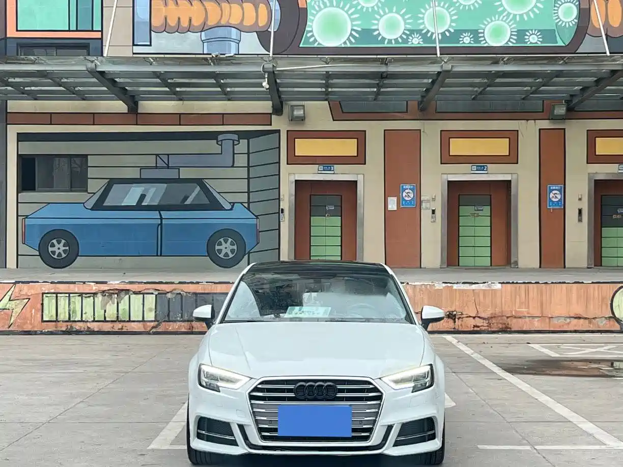 AUDI A3