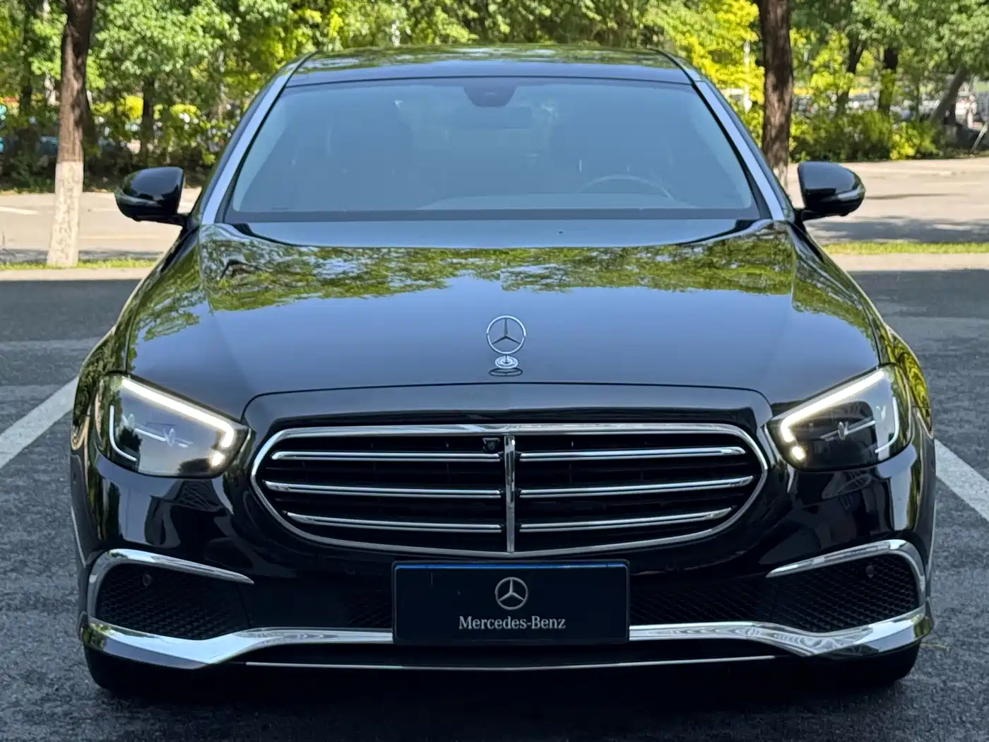 MERCEDES-BENZ E-CLASS