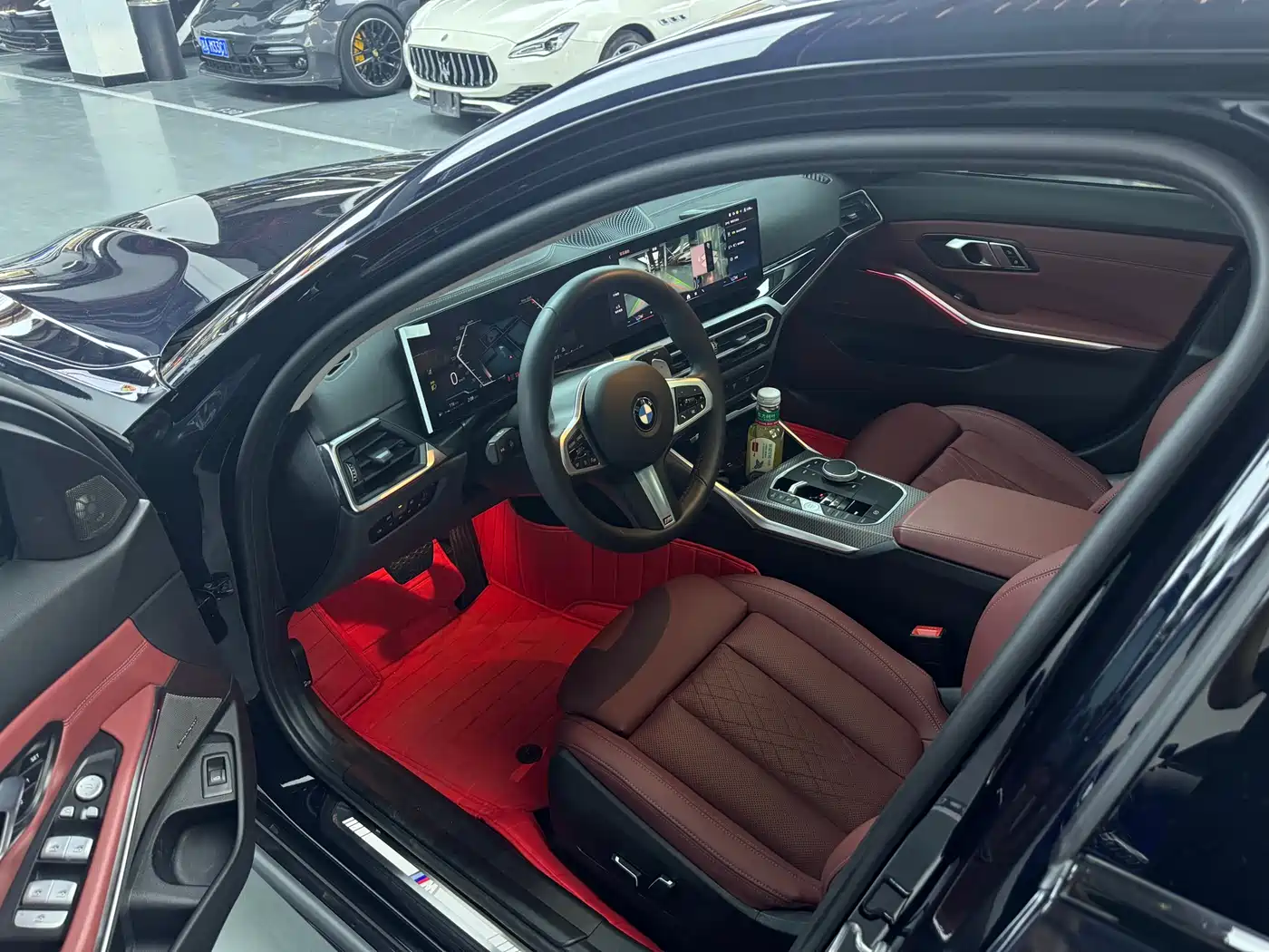 BMW 3 Series 2024 325Li M Sport Shadowline Package фото 7
