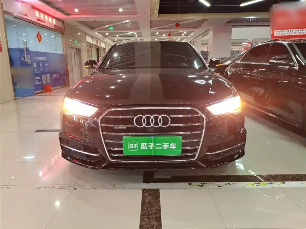 Audi A6L 2018 30th Anniversary 45 TFSI quattro Sport фото 3