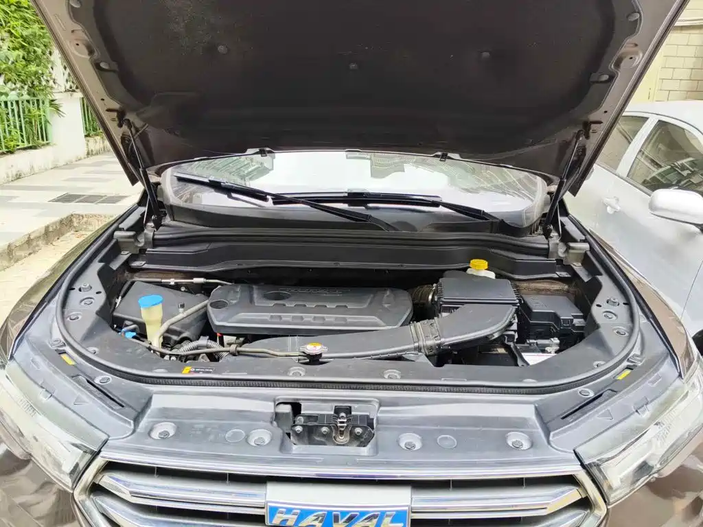 Photo 3 - Haval H6