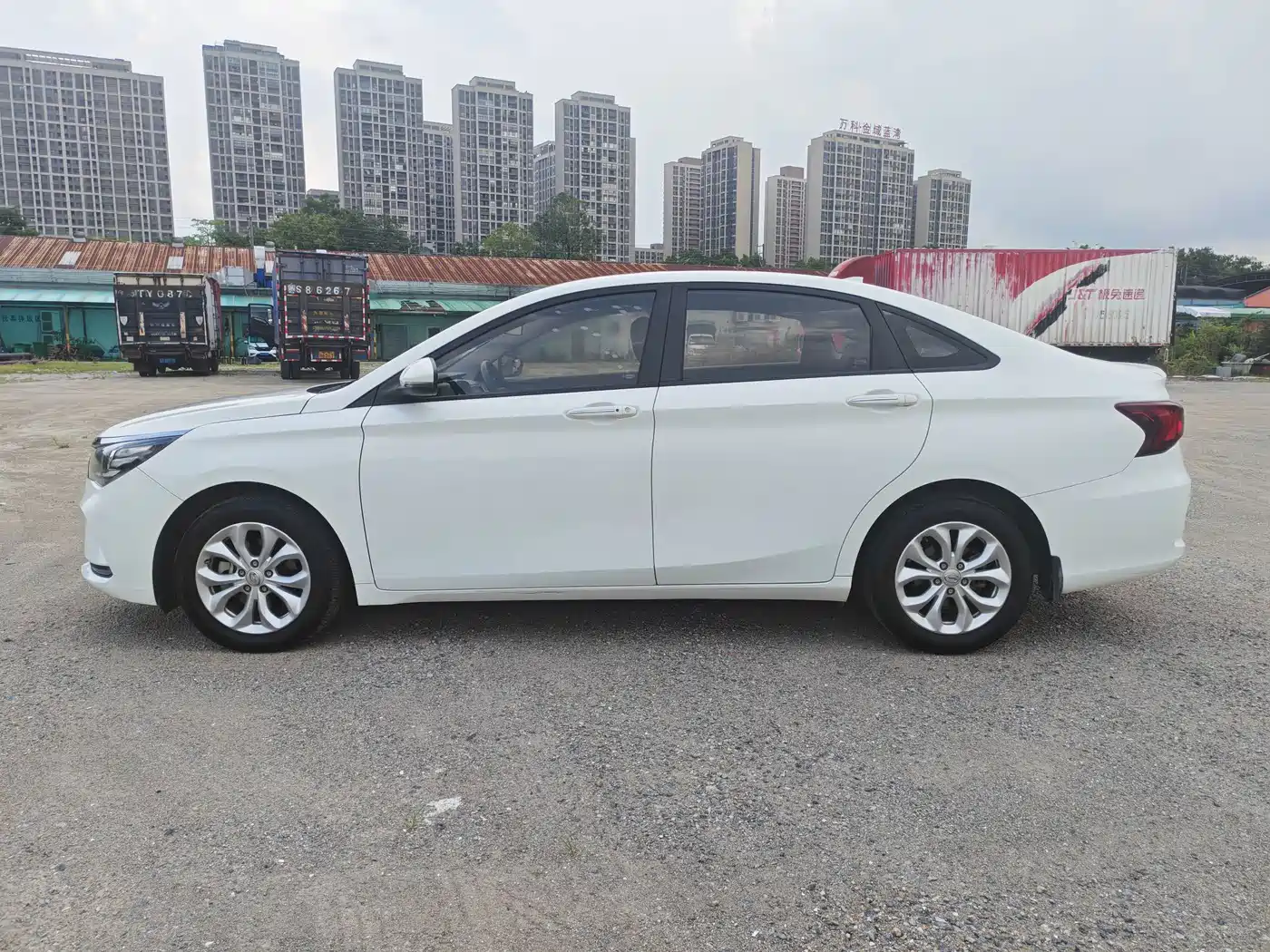 GAC Trumpchi Trumpchi GA4 2018 2018 150N Manual Luxury
