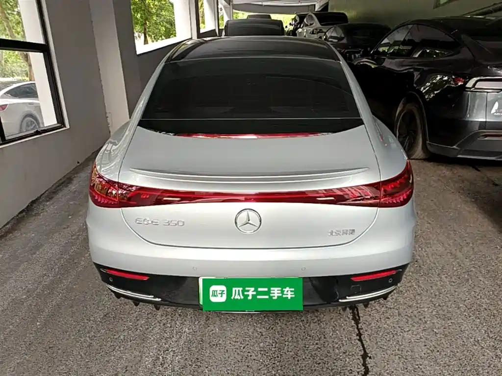 Mercedes-Benz EQE 2022 350 Luxury Edition фото 6