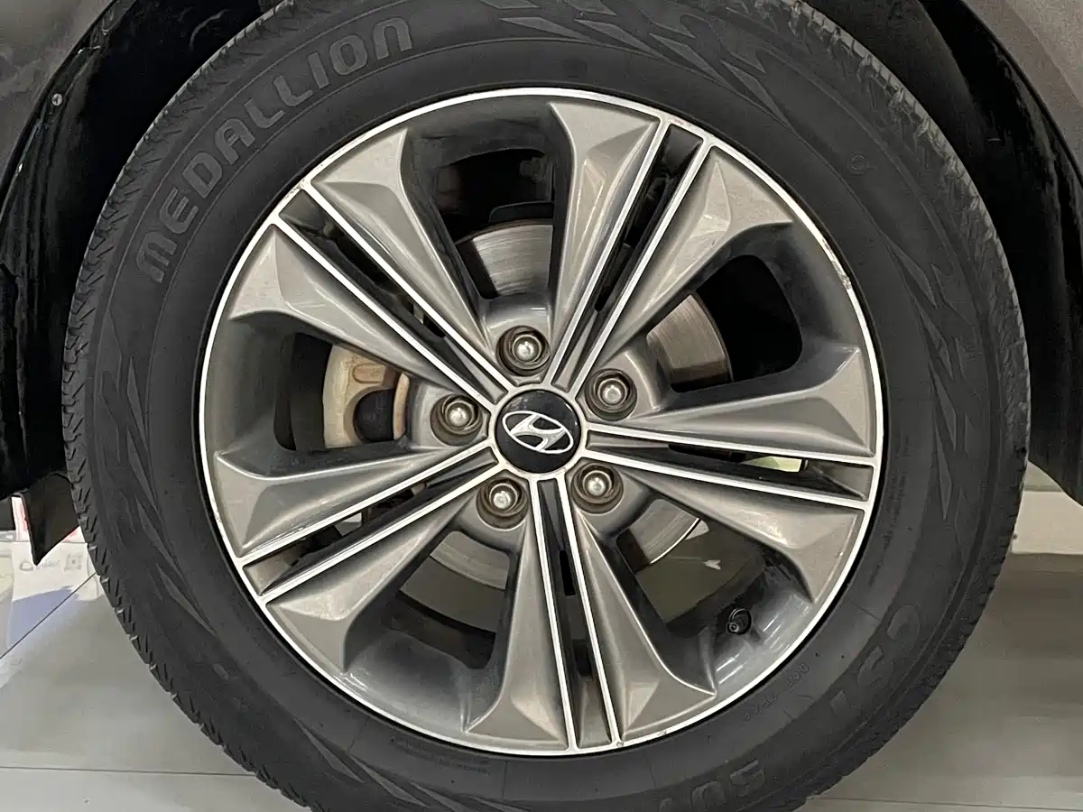 Hyundai Beijing Hyundai ix25 2015 1.6L Automatic 2WD Smart GLS фото 15