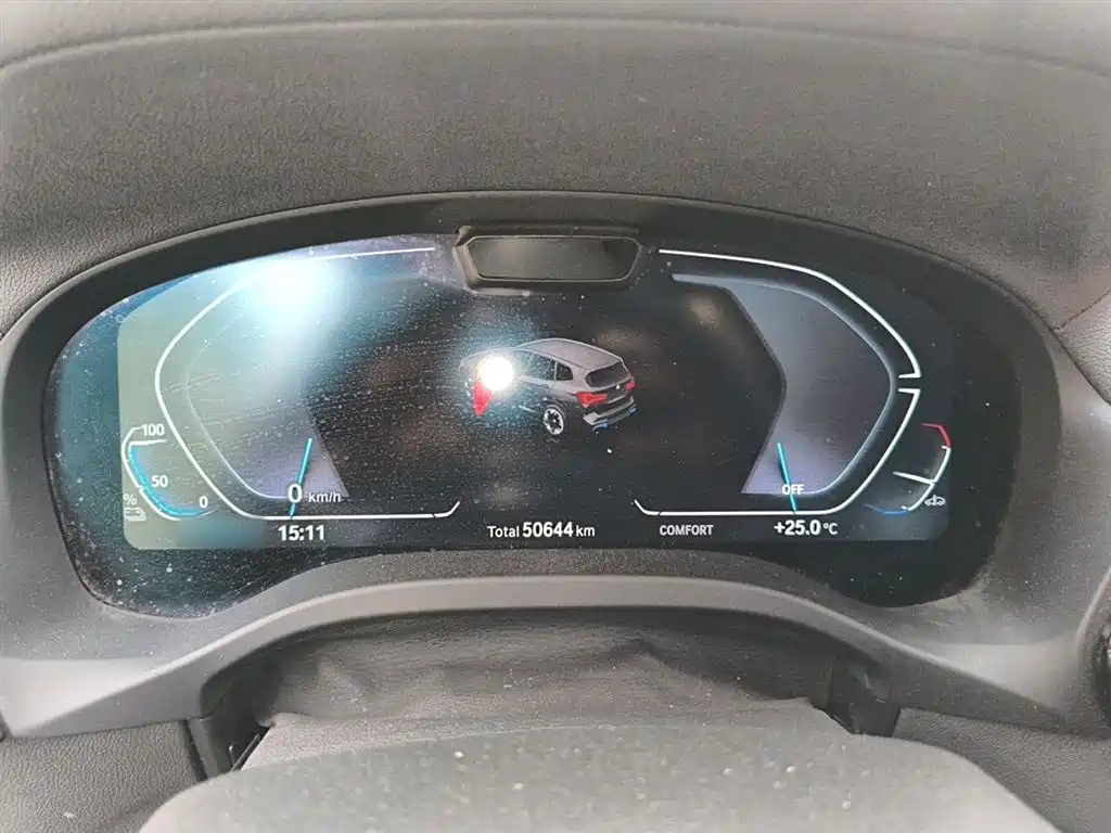 BMW iX3 2023 Leading Type фото 4