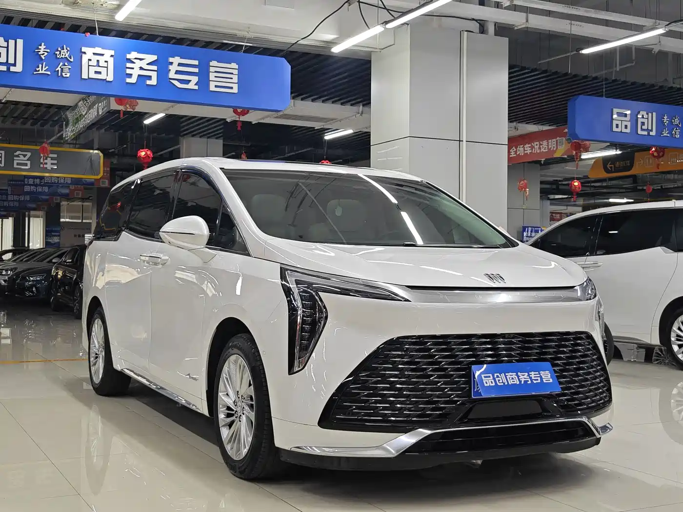 Buick Century 2023 2.0T 6-Seat World Edition фото 3