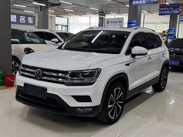 VOLKSWAGEN TUYUE