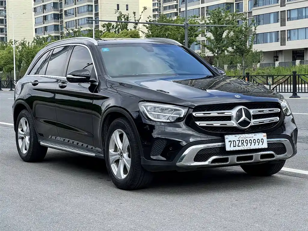 Mercedes-Benz GLC 2020 Facelift GLC 260 L 4MATIC Dynamic фото 3