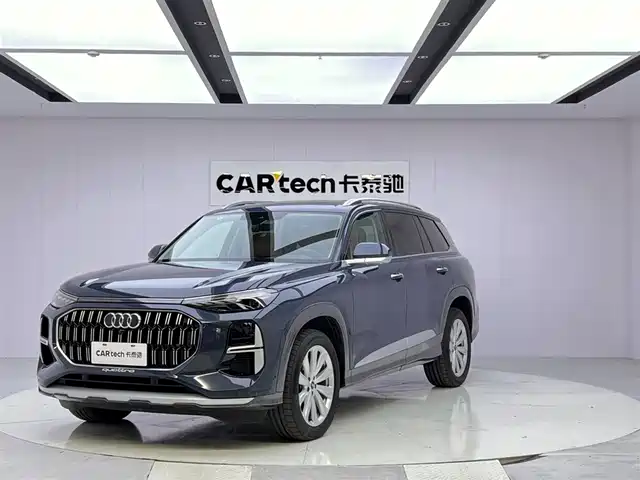 Audi Q6 2024