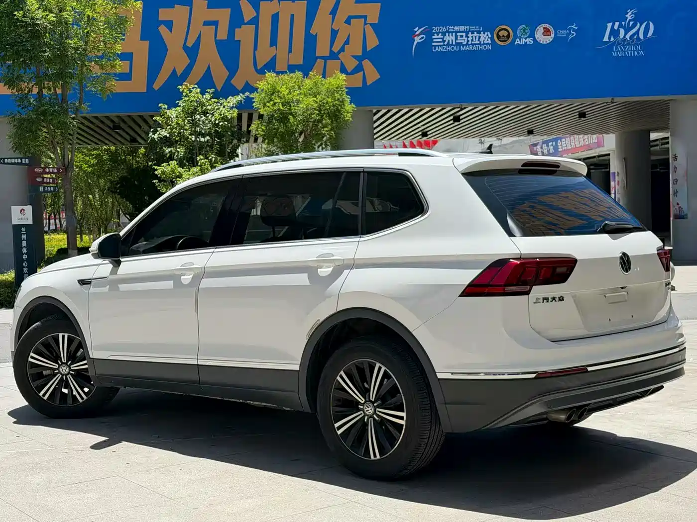 Volkswagen Tiguan L 2019 Facelift 330TSI Auto 2WD Panorama Comfort China VI фото 4