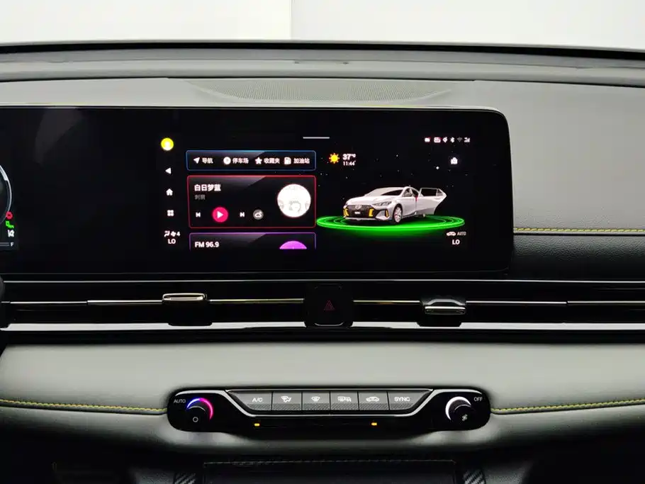 GAC Trumpchi Trumpchi Emkoo 2024 2023 270T DCT J16 Edition