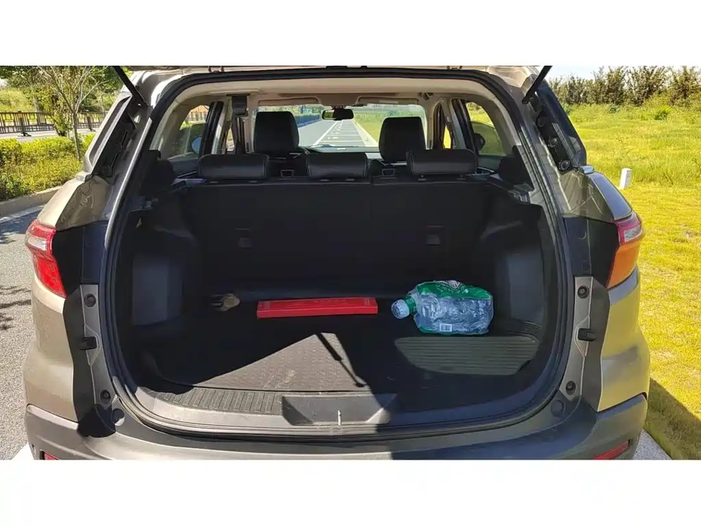 Photo 7 - Ford Territory