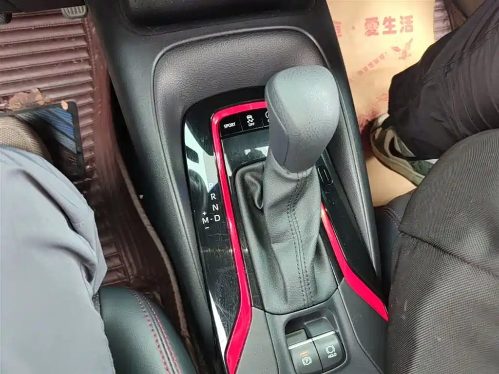 Toyota Levin 2021 185T CVT Sport Edition фото 10