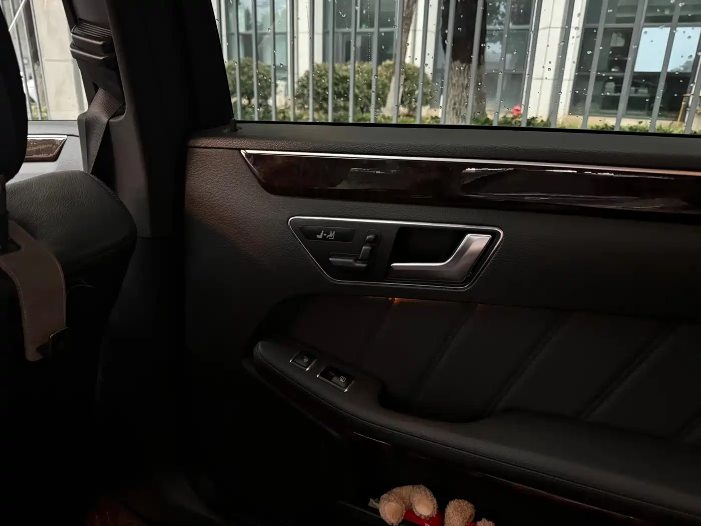 Mercedes-Benz E-Class 2013 E 300 L Elegance фото 8