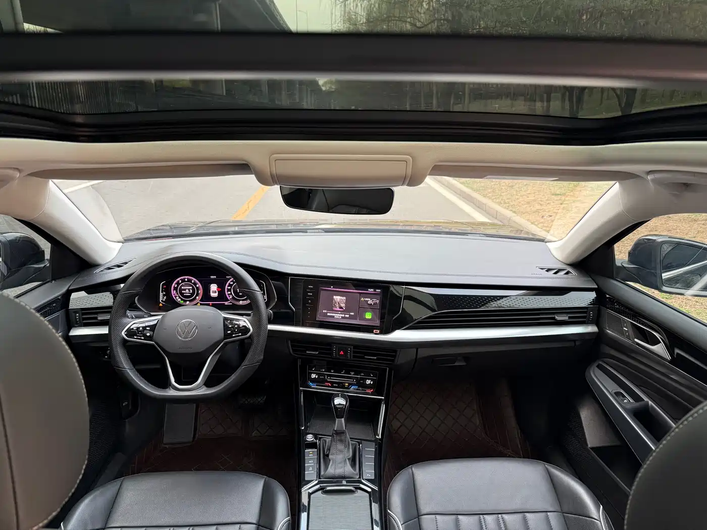 Volkswagen Passat 2023 Facelift 330TSI Starlight Elite Edition фото 11