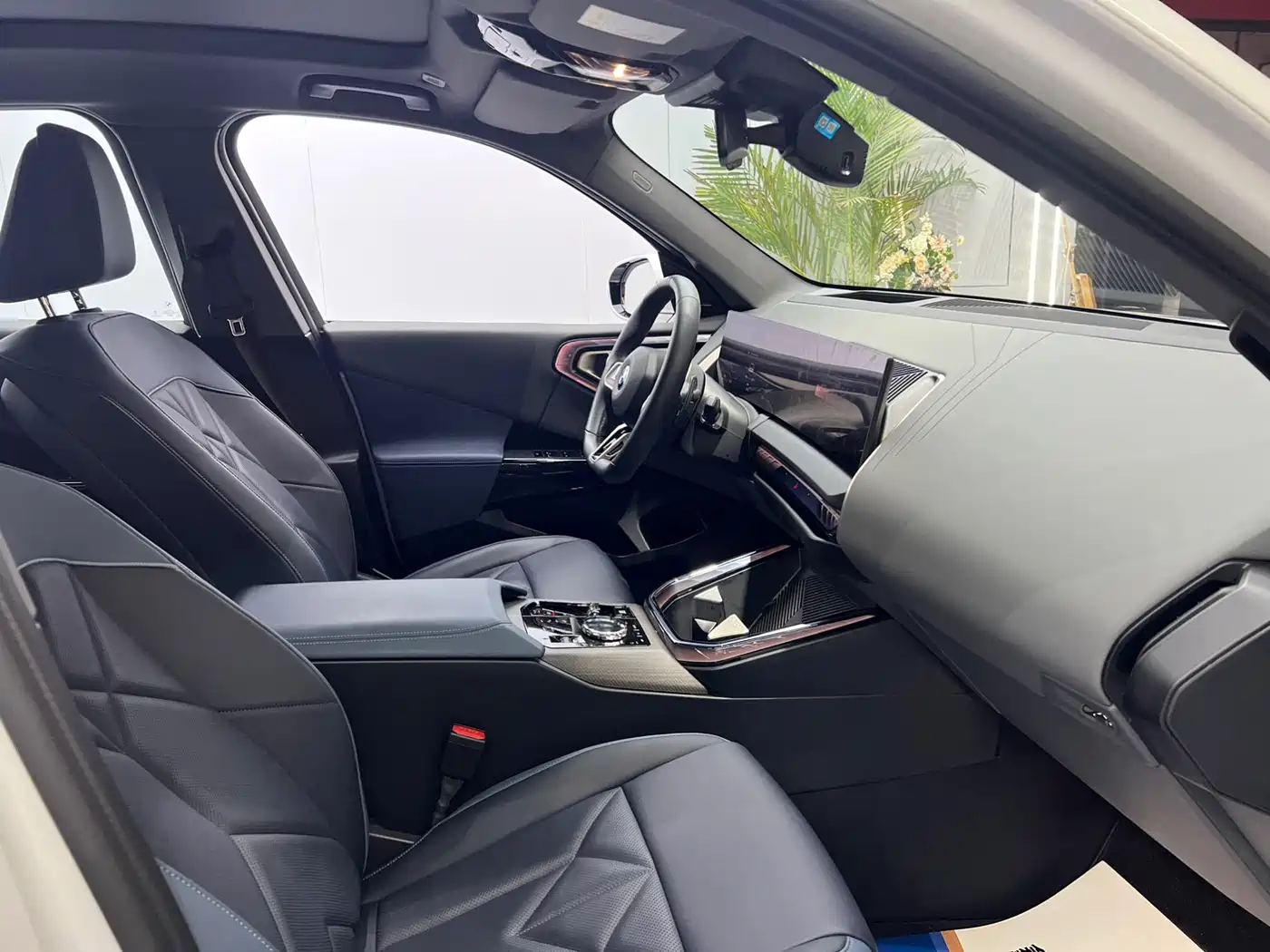 BMW X3 2025 xDrive30L Premium Model M Sport Black Package фото 14