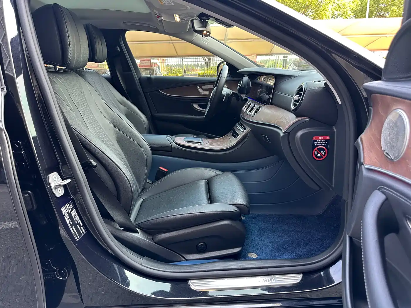 Mercedes-Benz E-Class 2022 E 260 L фото 16