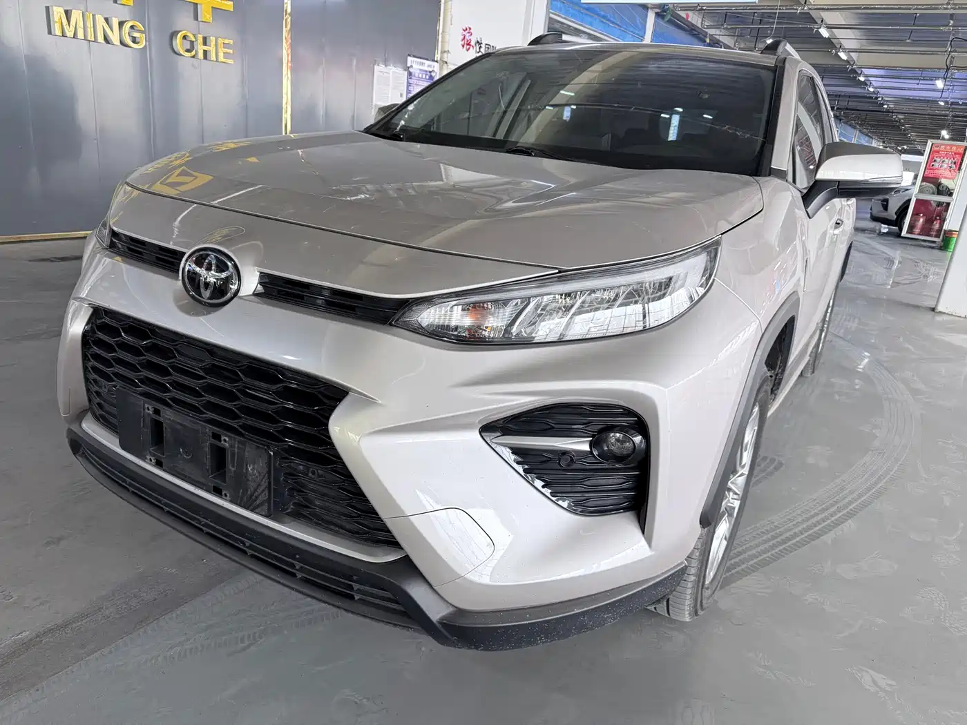 Toyota Wildlander 2021 2.0L CVT 4WD Luxury Edition