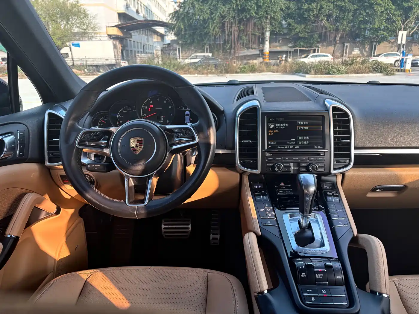 Porsche Cayenne 2015 Cayenne 3.0T фото 16