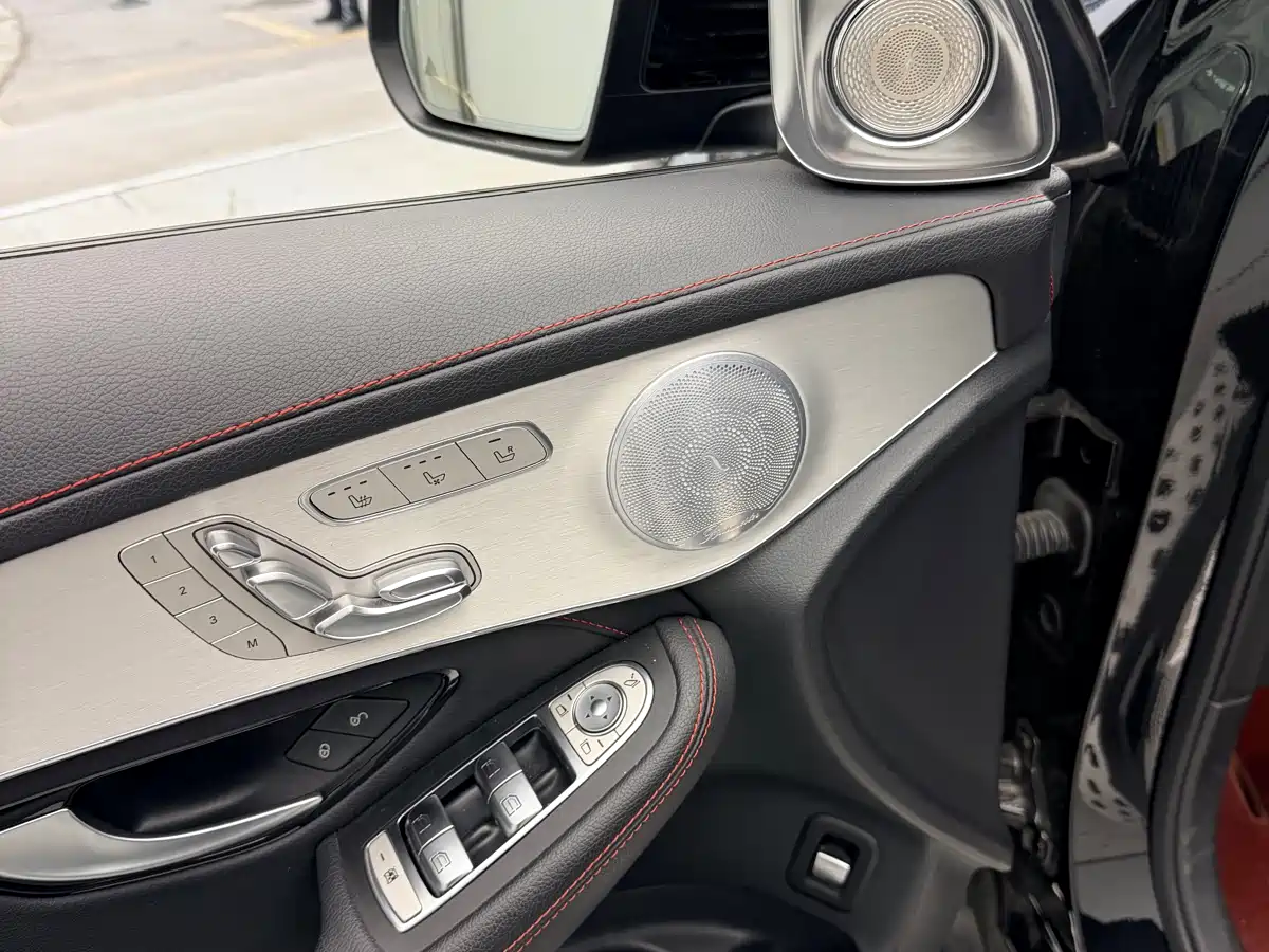 Mercedes-Benz GLC AMG 2022 AMG GLC 43 4MATIC фото 25
