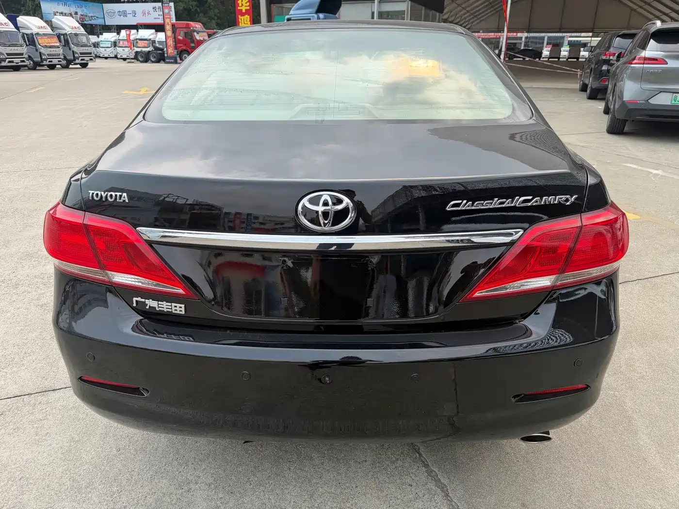 Toyota Camry 2013 200G Classic Luxury Edition фото 8