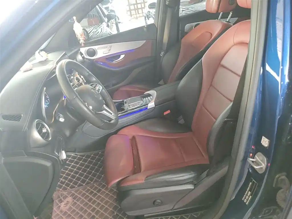 Mercedes-Benz GLC 2020 Facelift GLC 260 L 4MATIC Luxury фото 15