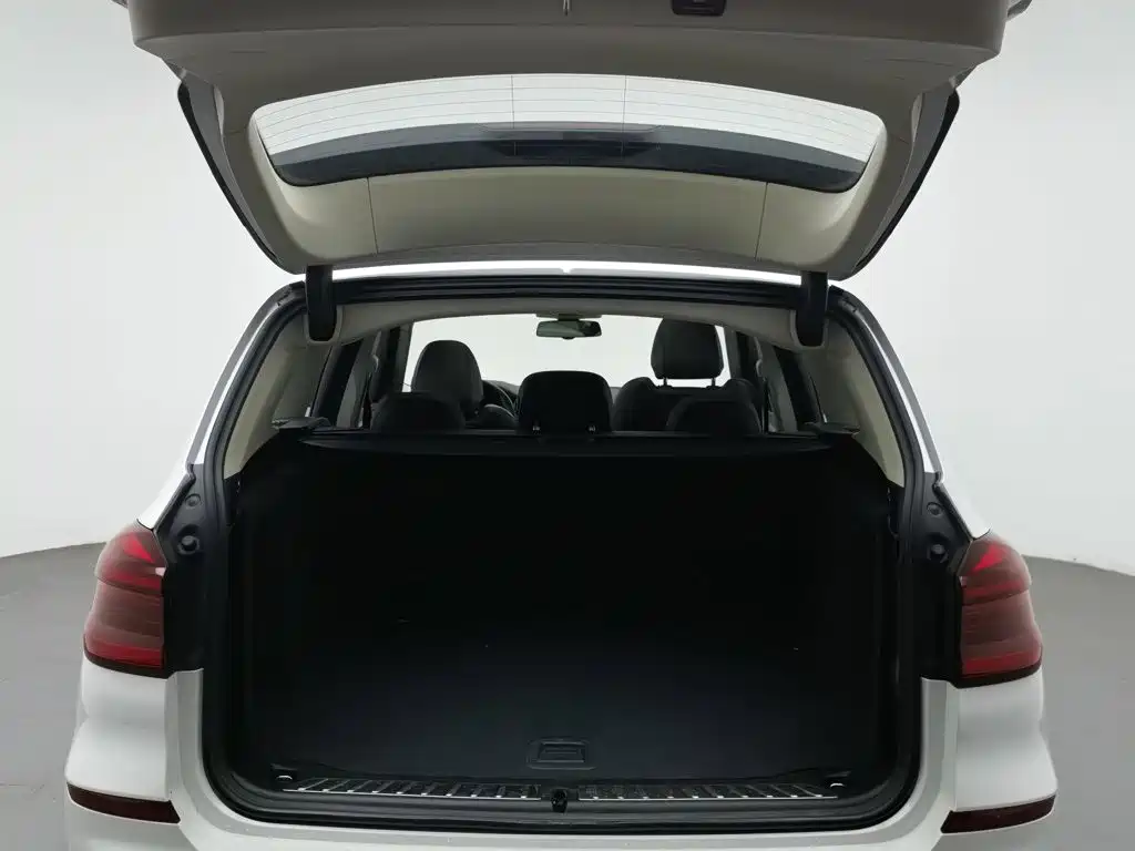 Photo 16 - BMW X3
