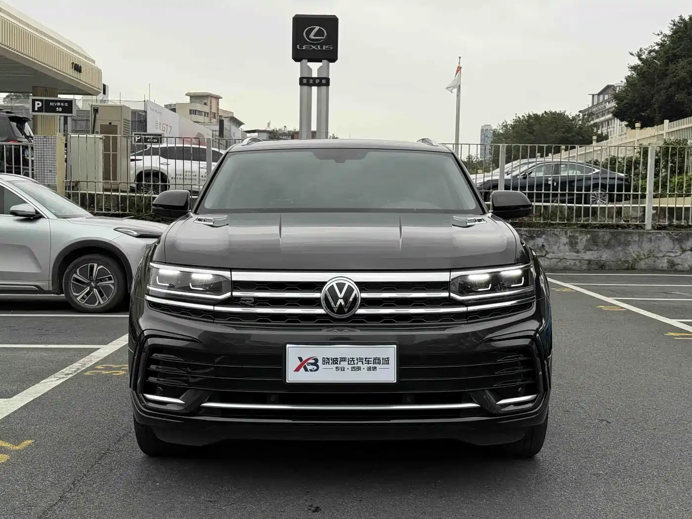 Volkswagen Teramont 2021 Teramont X 530 V6 AWD Prestige Luxury Edition фото 2