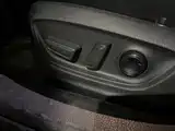 Фото 5 - Toyota Camry