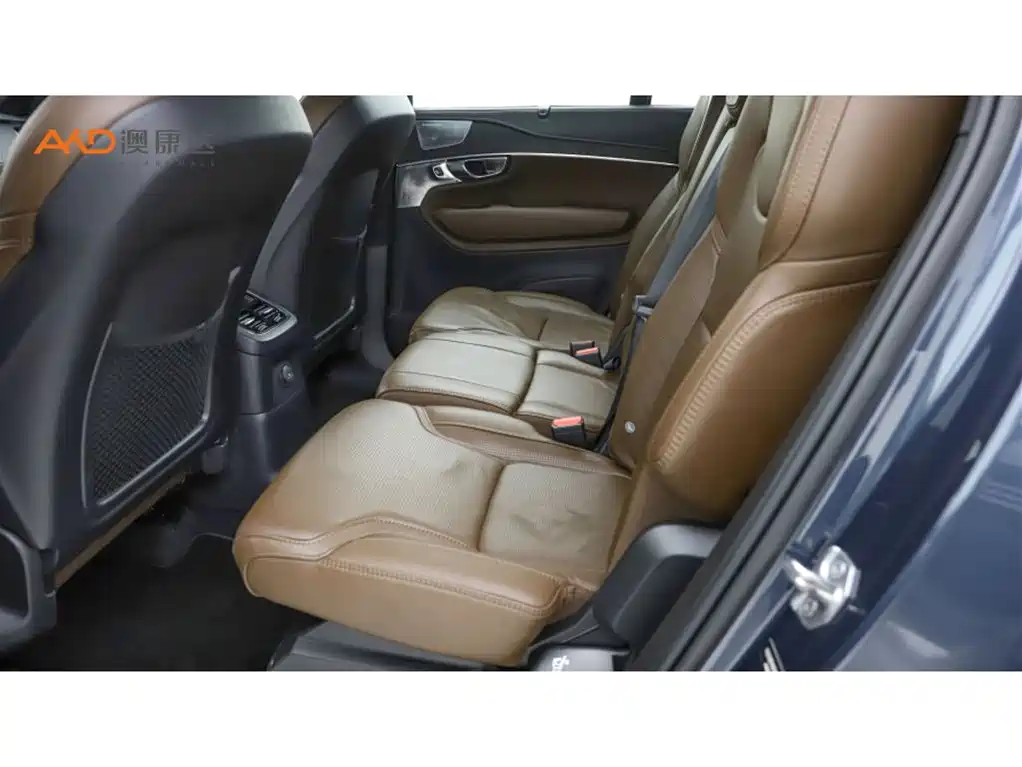 Volvo XC90 Plug-in Hybrid 2021 2021 E-Drive Hybrid T8 Premium Luxury 7-Seater