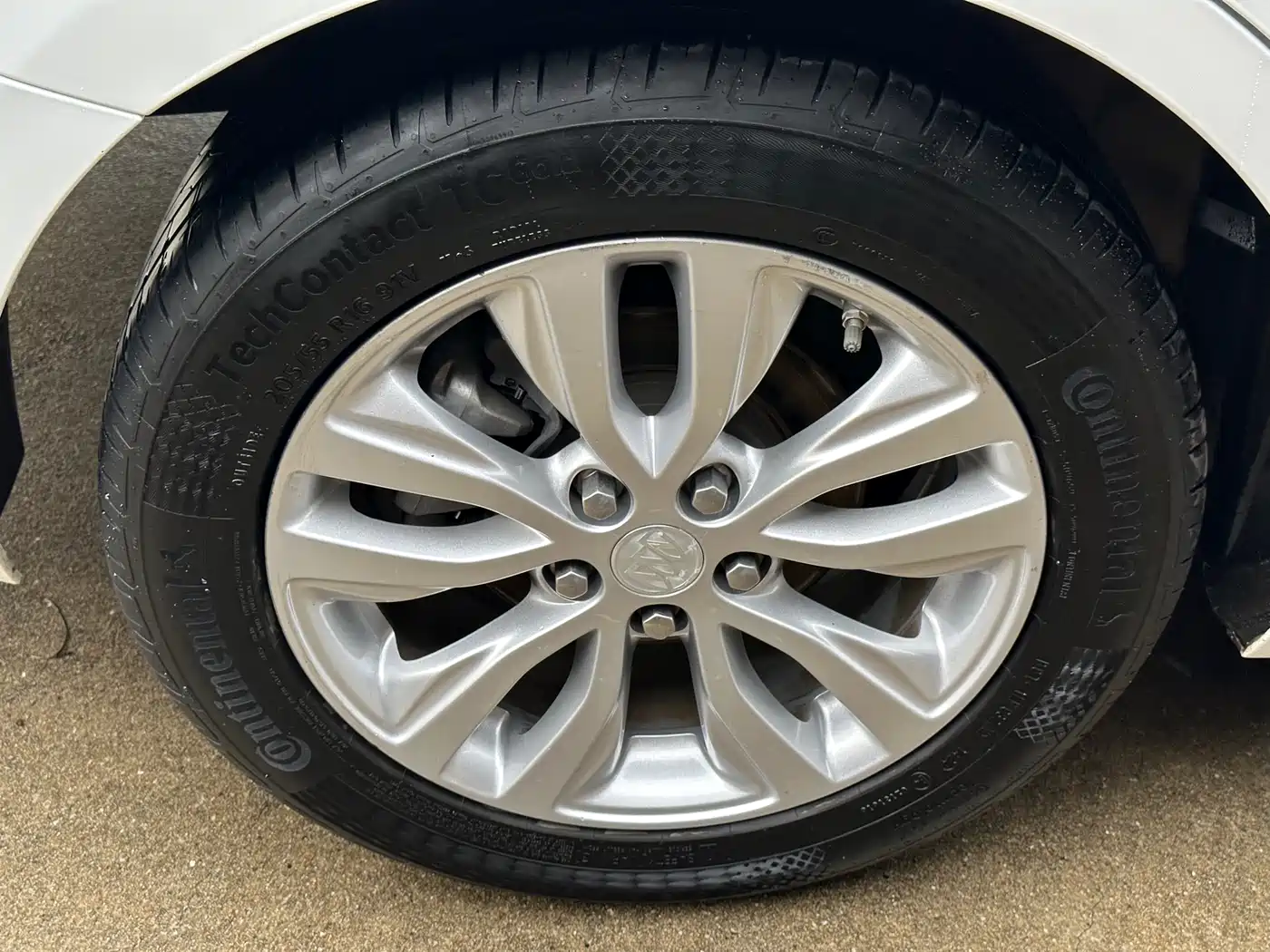 Buick Excelle 2021 Exemplar 1.5L Auto Elite фото 10