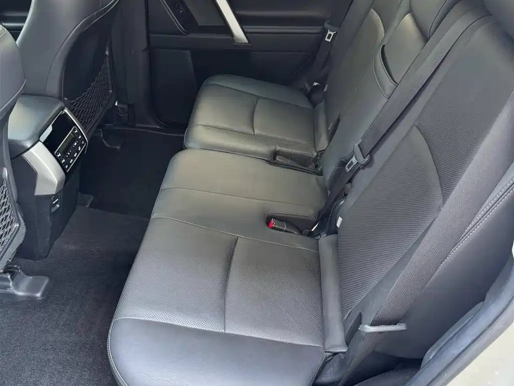 Toyota Prado 2018 3.5L Automatic TX-L Rear-mounted Spare Tire фото 13